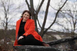 Anica Schuchard