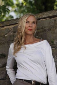 Corinna Karau